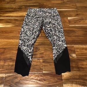 Lululemon- Sculpt tight- Special edition - Size 8